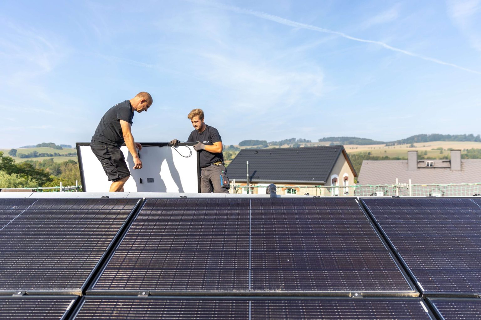 PV-Install-W-1-scaled