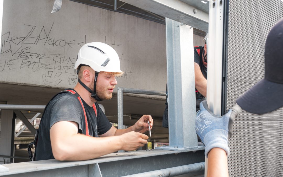 LED-Wall an der Lanxess Arena mit Pilot Screentime